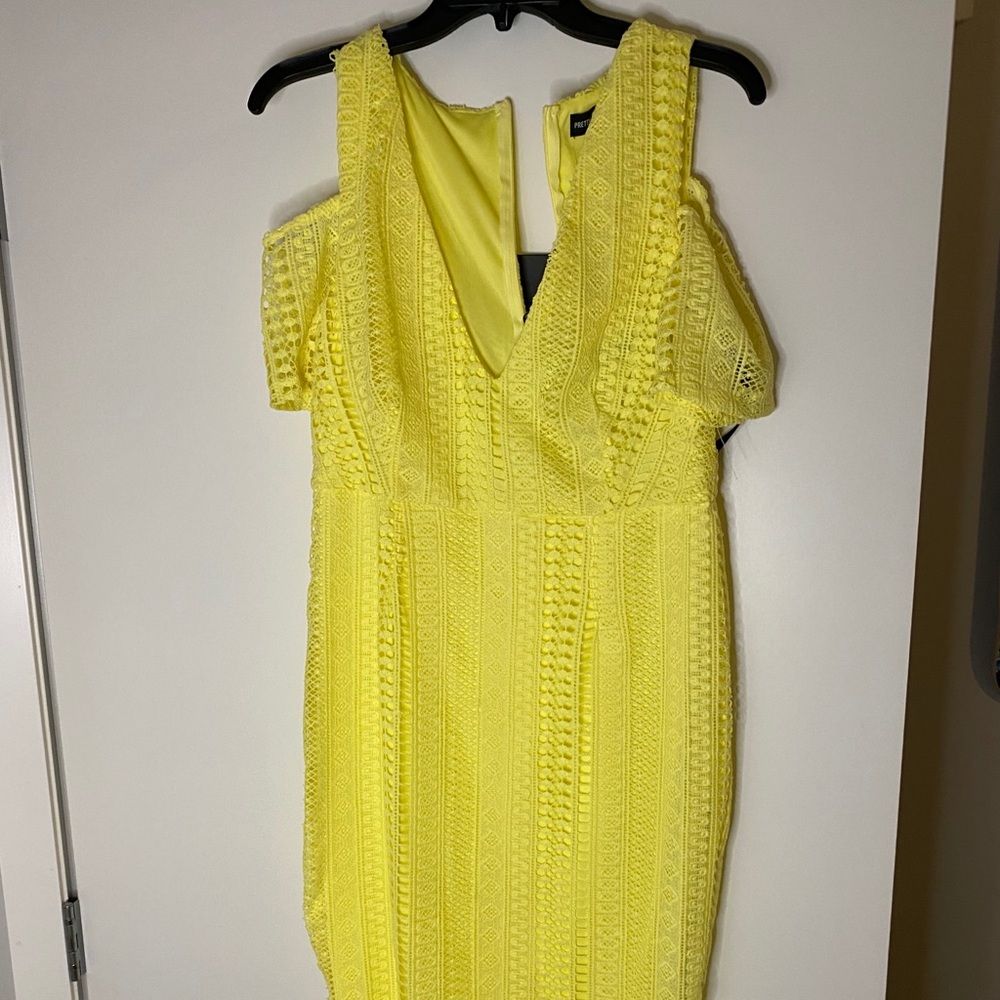 Prettylittlething Yellow Lace Shoulder Cutout